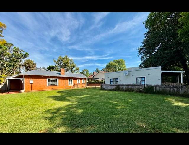 3 BEDROOM HOUSE FOR SALE IN BOUGHTON